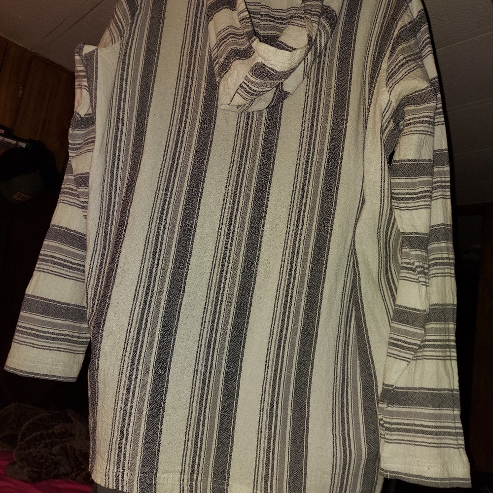 Hooded pullover - Picture 3 of 4